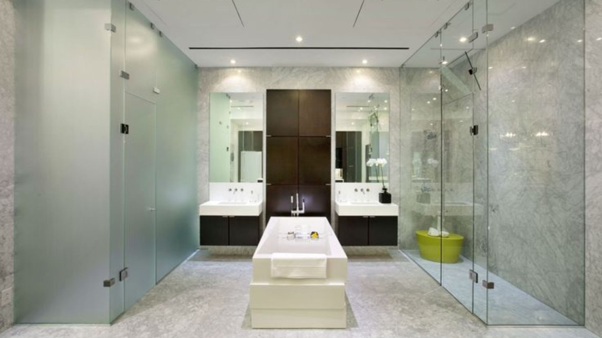 Transform Your Shower Space: What to Know About Glass Partitions